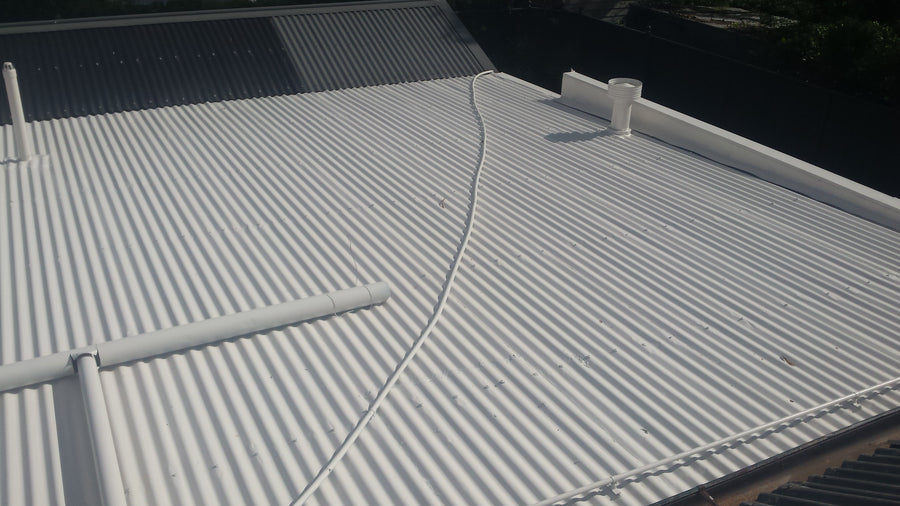 Energy Star Metalflex PCM Heat Reflective Roof Paint for Metal Roofs ...